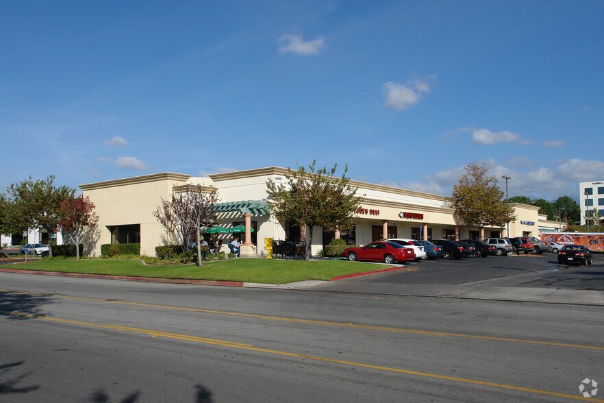 More Photos Of 25800 Jeronimo Rd, Mission Viejo Unknown For Lease