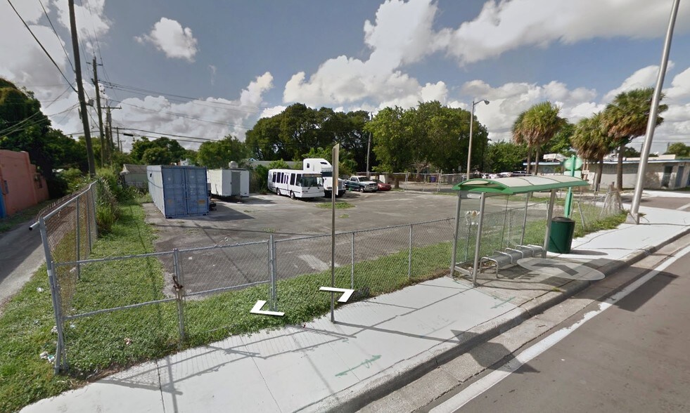 Primary Photo Of 700 NW 48th St, Miami Land For Lease