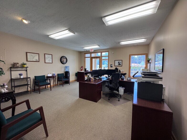 More Photos Of 757 Graham Rd, Cuyahoga Falls Medical For Lease