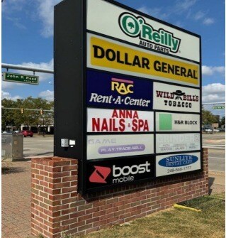 More Photos Of 22802-22942 John R Rd, Hazel Park Storefront For Lease