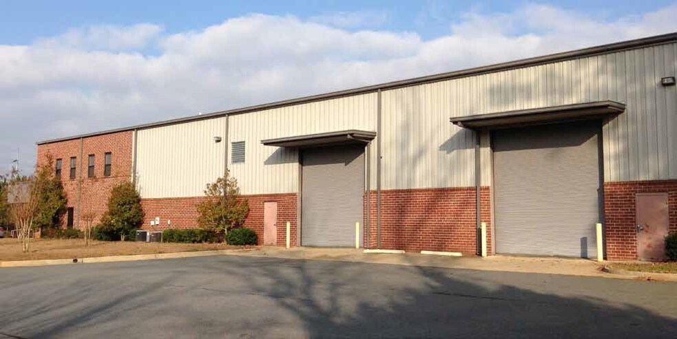 More Photos Of 4240 Industrial Center Ln, Acworth Warehouse For Sale