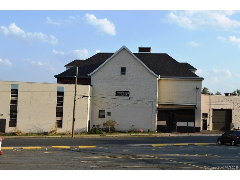 More Photos Of 600 East St, New Britain Warehouse For Sale