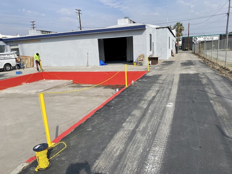 More Photos Of 424-432 S I St, San Bernardino Warehouse For Sale