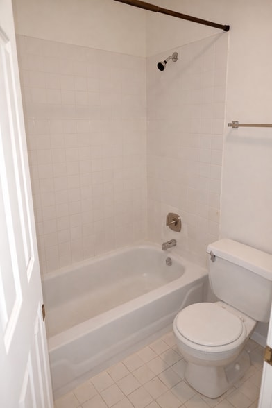 More Photos Of 5706 Thekla Ave, Saint Louis Apartments For Sale