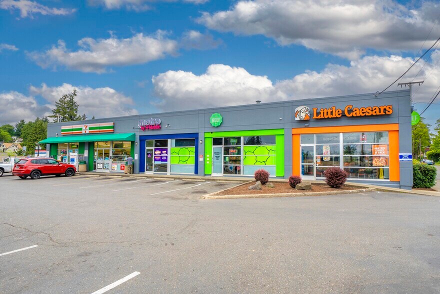 More Photos Of 1107 N Callow Ave, Bremerton Freestanding For Sale