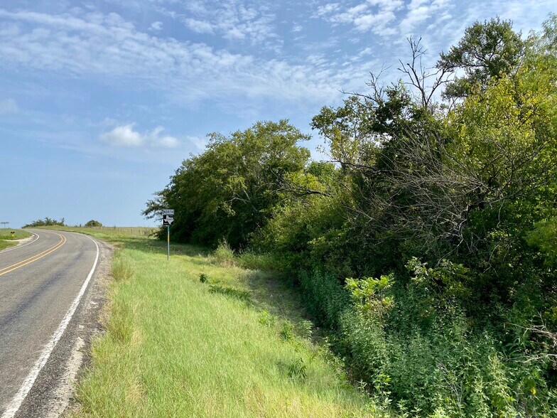 More Photos Of TBD HWY105, Navasota Land For Sale