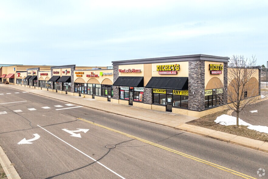 More Photos Of 5418-5466 St Croix Trl, North Branch Unknown For Lease