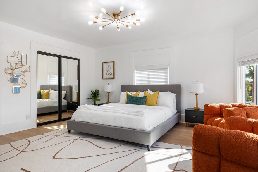 More Photos Of 1055 21st Street, San Diego Apartments For Sale