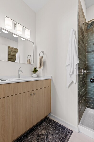 More Photos Of 1602 N Central St, Knoxville Apartments For Sale