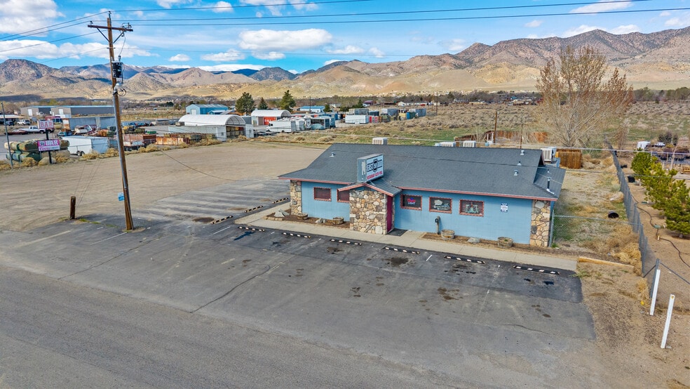 More Photos Of 6008 Frontage rd, Dayton General Retail For Sale