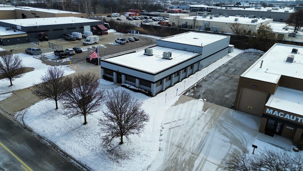 More Photos Of 2694 Elliott Dr, Troy Warehouse For Sale