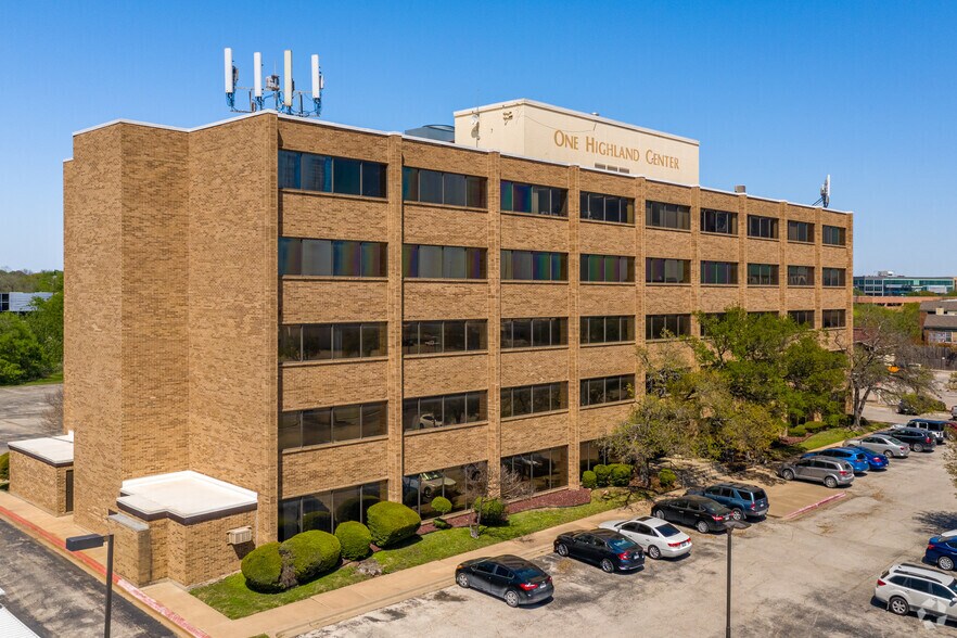 More Photos Of 314 E Highland Mall Blvd, Austin Office For Lease