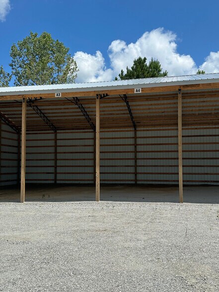 More Photos Of 825 Airport Dr, Alexander City Land For Lease