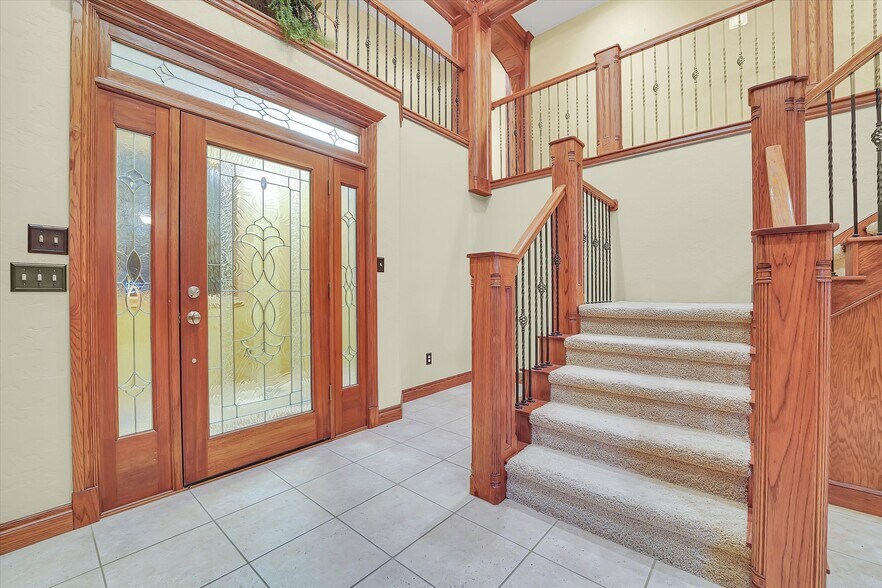 More Photos Of Highway 58, Medicine Park Supermarket For Sale