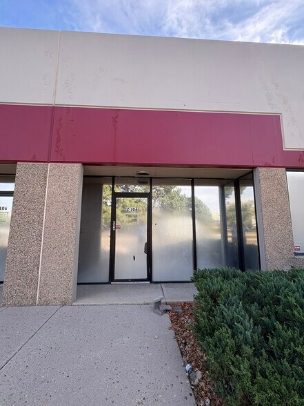 More Photos Of 5475 Peoria St, Denver Light Manufacturing For Sale