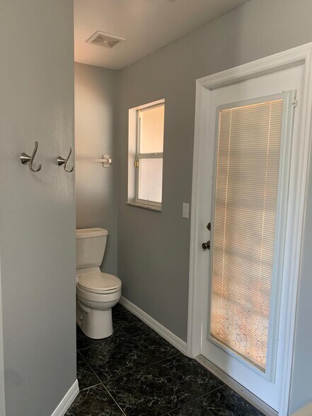 More Photos Of 2792 Howland Blvd, Deltona Office Residential For Sale