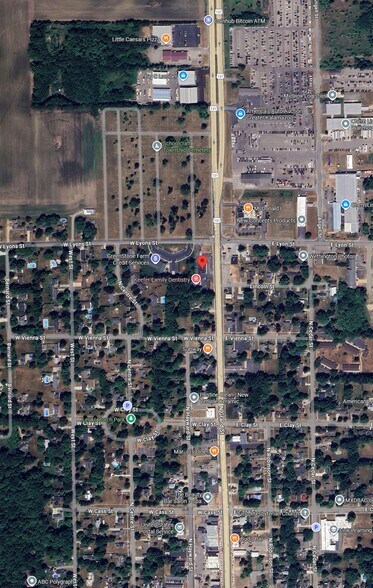 More Photos Of 531 N Grand St, Schoolcraft Storefront For Lease