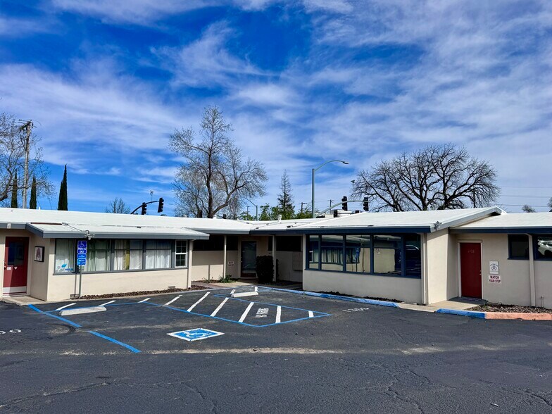 Primary Photo Of 1300 Court St, Redding Office For Lease