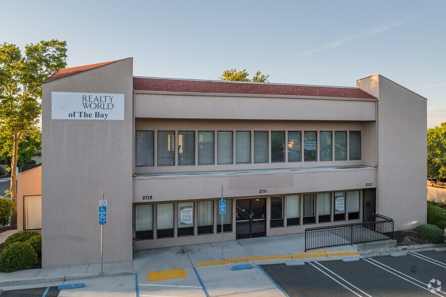 More Photos Of 2711-2799 Lone Tree Way, Antioch Unknown For Lease