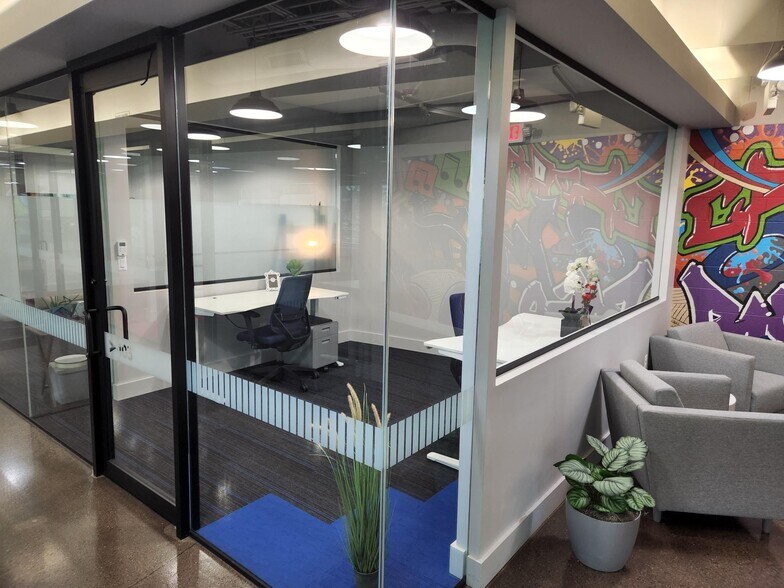 More Photos Of 164 Indusco Ct, Troy Light Manufacturing For Lease