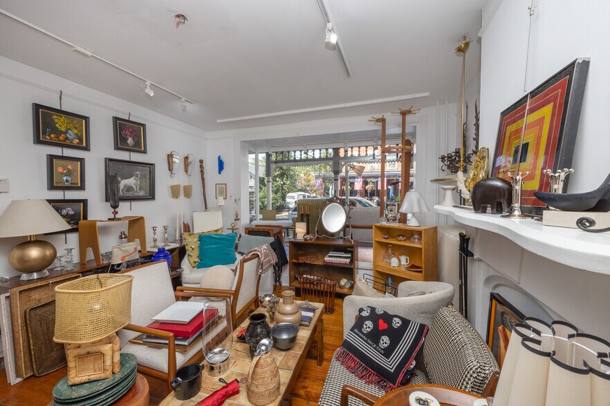 More Photos Of 20 N Union St, Lambertville Storefront Retail Residential For Sale