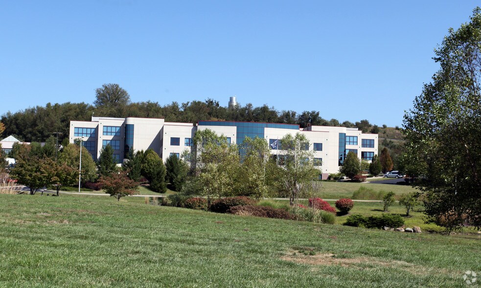 Primary Photo Of 1000 Technology Dr, Fairmont Office For Lease