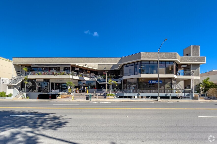 Primary Photo Of 449 Kapahulu Ave, Honolulu Storefront For Lease