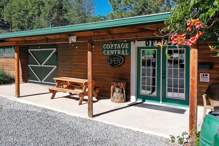 More Photos Of 616 Sudderth Dr, Ruidoso General Retail For Sale