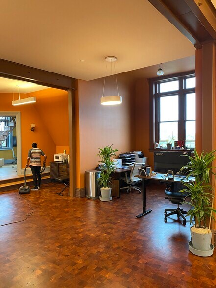 More Photos Of 601 Dr Martin Luther King Jr Blvd, Newark Office For Lease