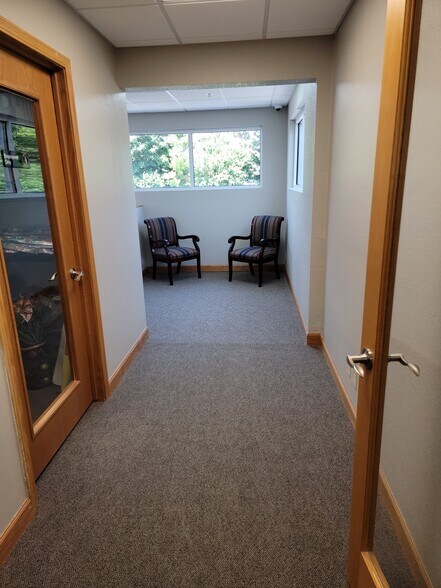 More Photos Of 14640 W Greenfield Ave, Brookfield Office Residential For Lease