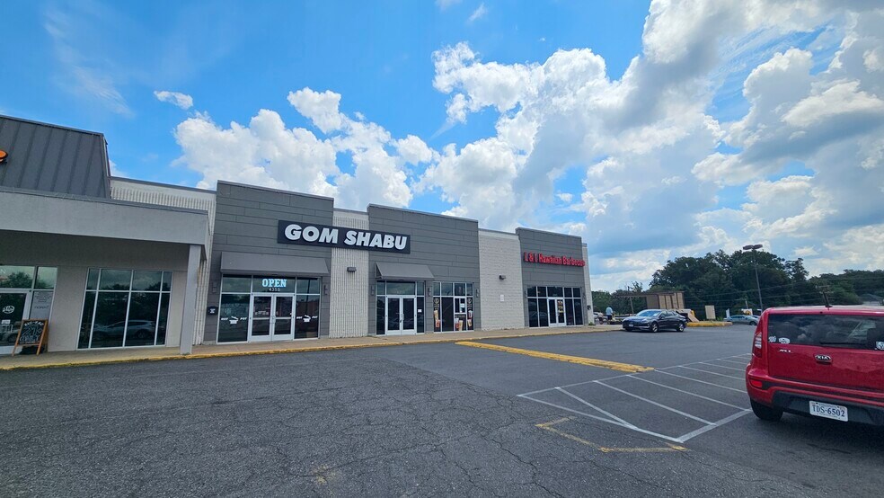 More Photos Of 4217-4251 John Marr Dr, Annandale Unknown For Lease