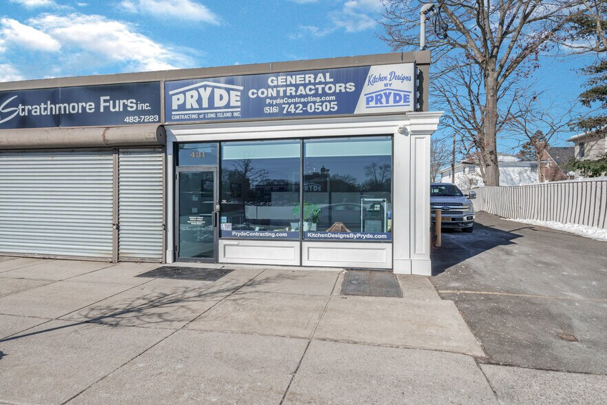 Primary Photo Of 431 Hempstead Ave, West Hempstead Office For Lease