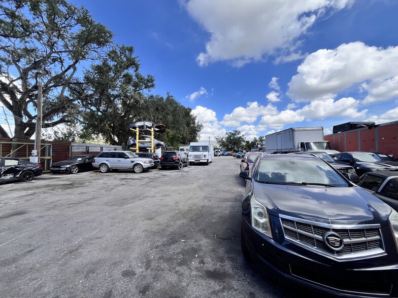 More Photos Of 5113 S 16th Ave, Tampa Warehouse For Sale