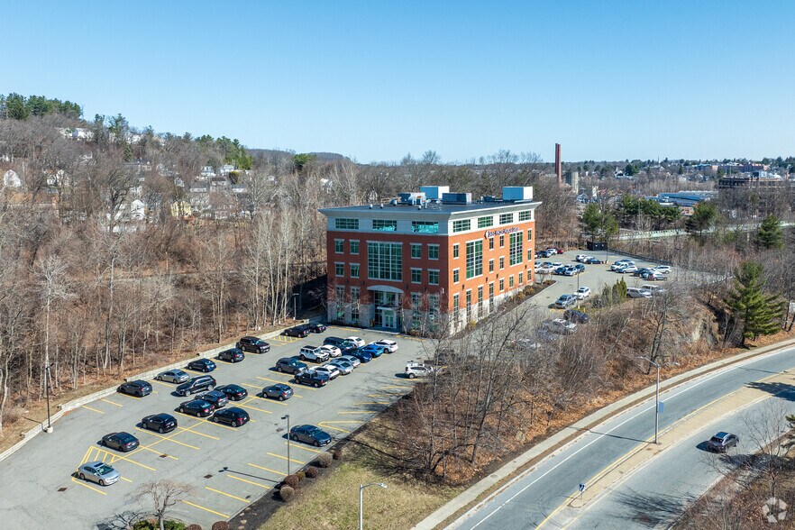 More Photos Of 102 Shore Dr, Worcester Medical For Lease