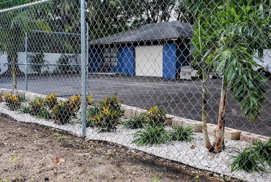 More Photos Of 11831 State Road 52, Hudson Office For Sale