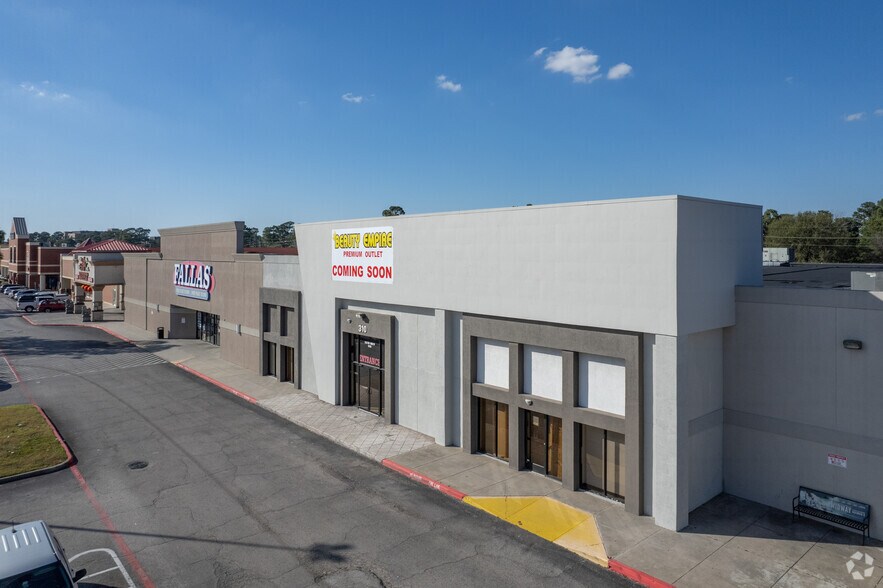 More Photos Of 302-380 FM 1960 W, Houston Unknown For Lease