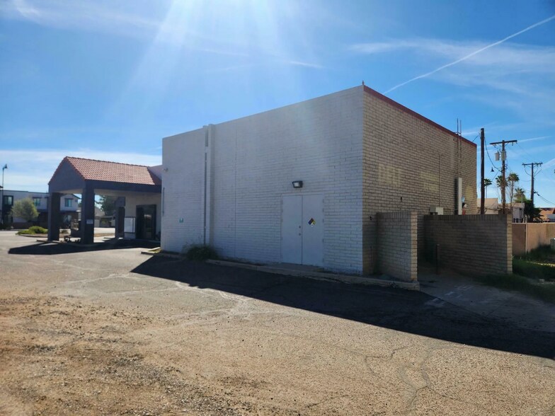 More Photos Of , Mesa General Retail For Sale