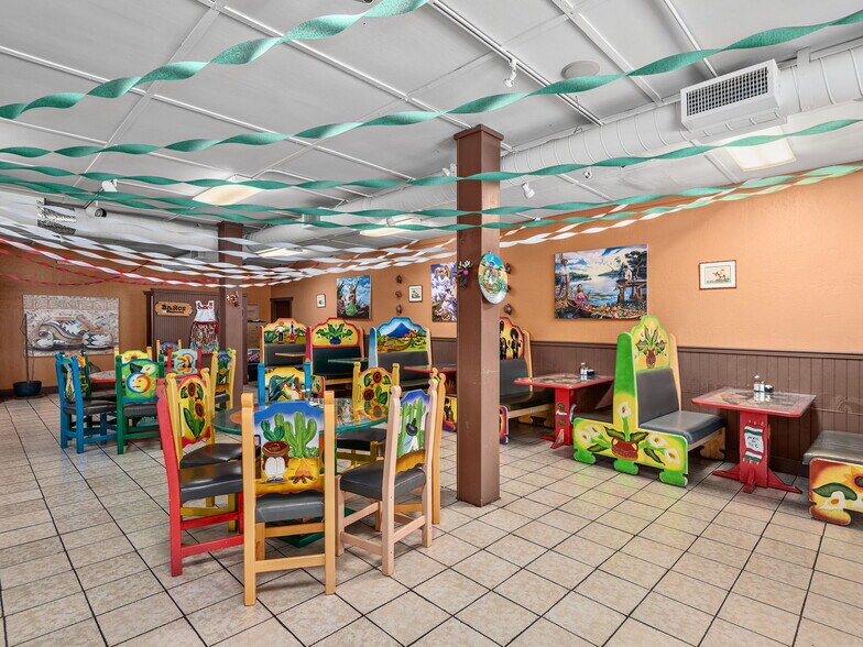More Photos Of 76 E Main St, Brevard Restaurant For Sale