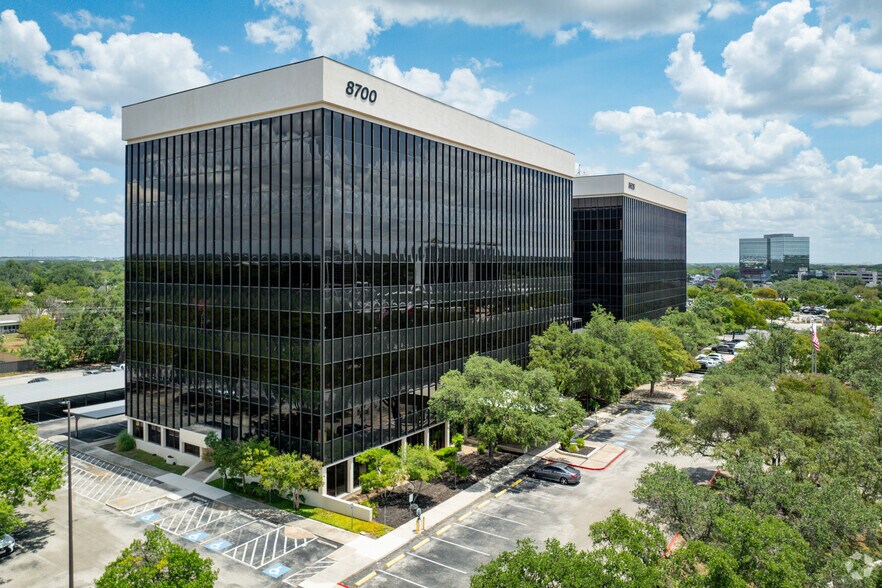 Primary Photo Of 8700 Tesoro Dr, San Antonio Office For Sale
