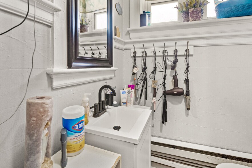 More Photos Of 136 Broadway, Hagerstown Apartments For Sale