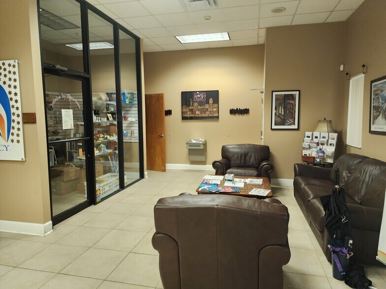 More Photos Of 2030 W Fletcher Ave, Tampa Office For Lease