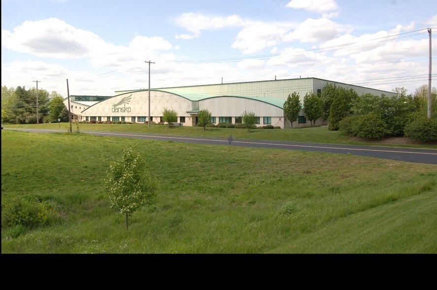 Primary Photo Of 8 Federal Rd, West Grove Distribution For Lease