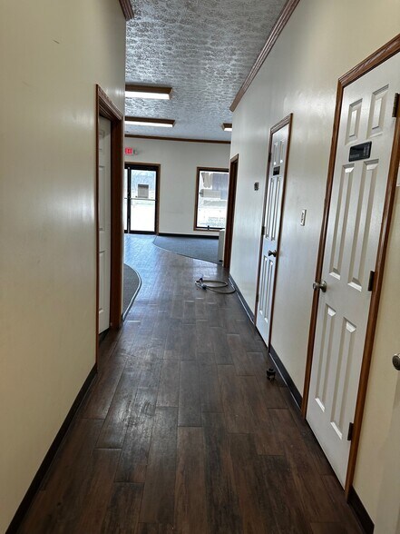 More Photos Of 25935 State Route 7, Marietta Loft Creative Space For Lease