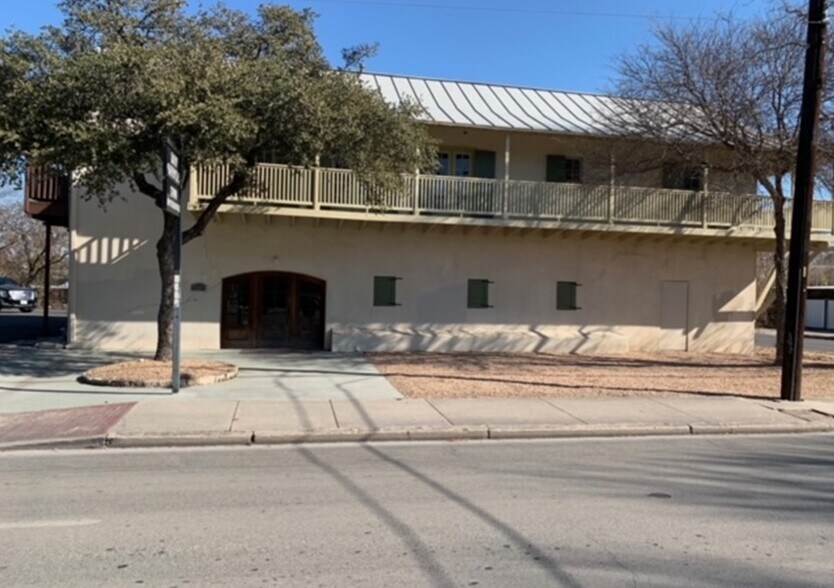 Primary Photo Of 1800 Mccullough Ave, San Antonio Office For Sale