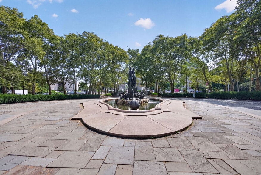 More Photos Of 60 Plaza St E, Brooklyn Apartments For Sale
