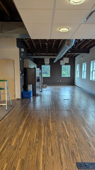 More Photos Of 16600-17000 Chagrin Blvd, Cleveland Unknown For Lease