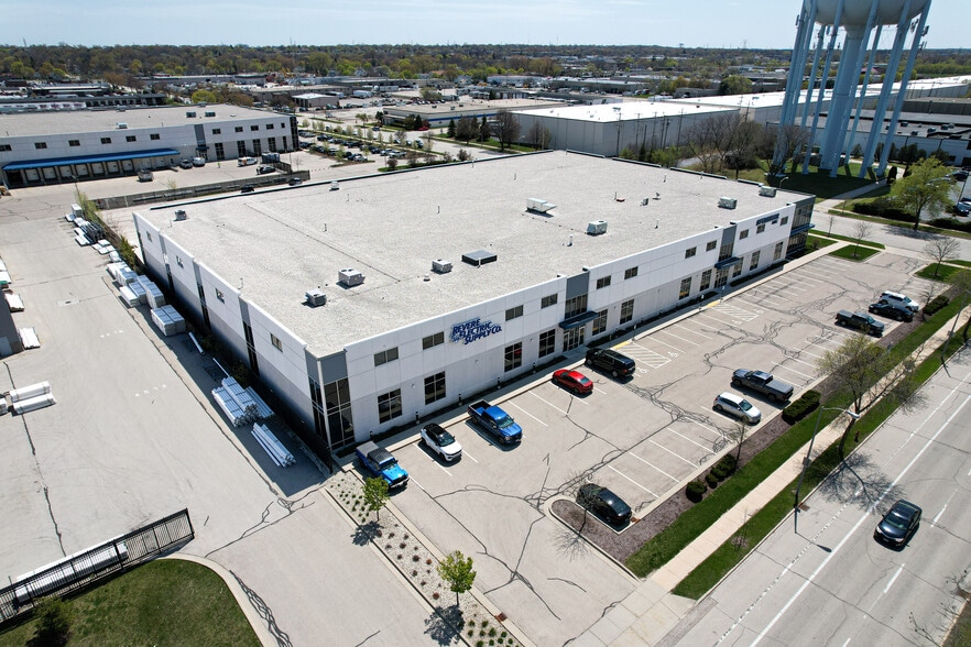 More Photos Of 11540 W Rogers St, West Allis Industrial For Lease