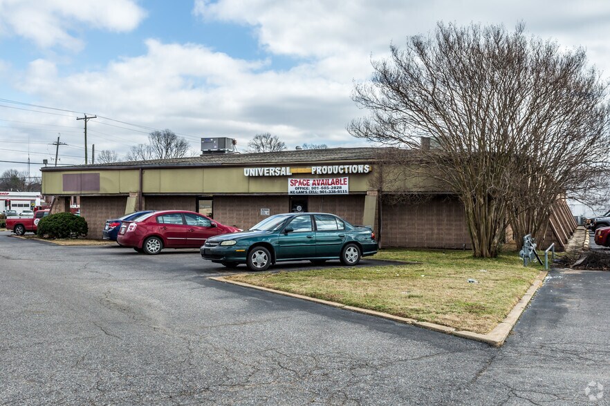More Photos Of 8981-8999 Highway 51 N, Southaven Storefront Retail Office For Sale