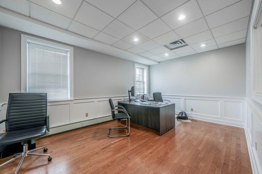 More Photos Of 36 Bergen St, Hackensack Loft Creative Space For Sale