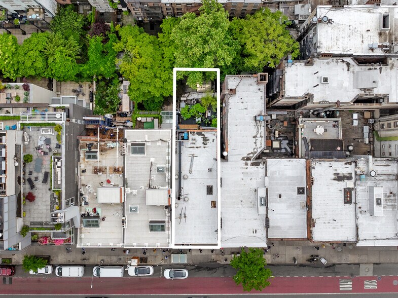 More Photos Of 358 W 23rd St, New York Multifamily For Sale